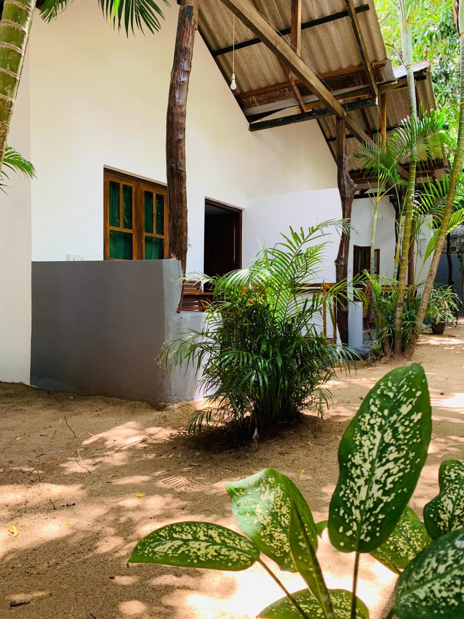 The Woodnest Villa Arugam Bay Exterior foto